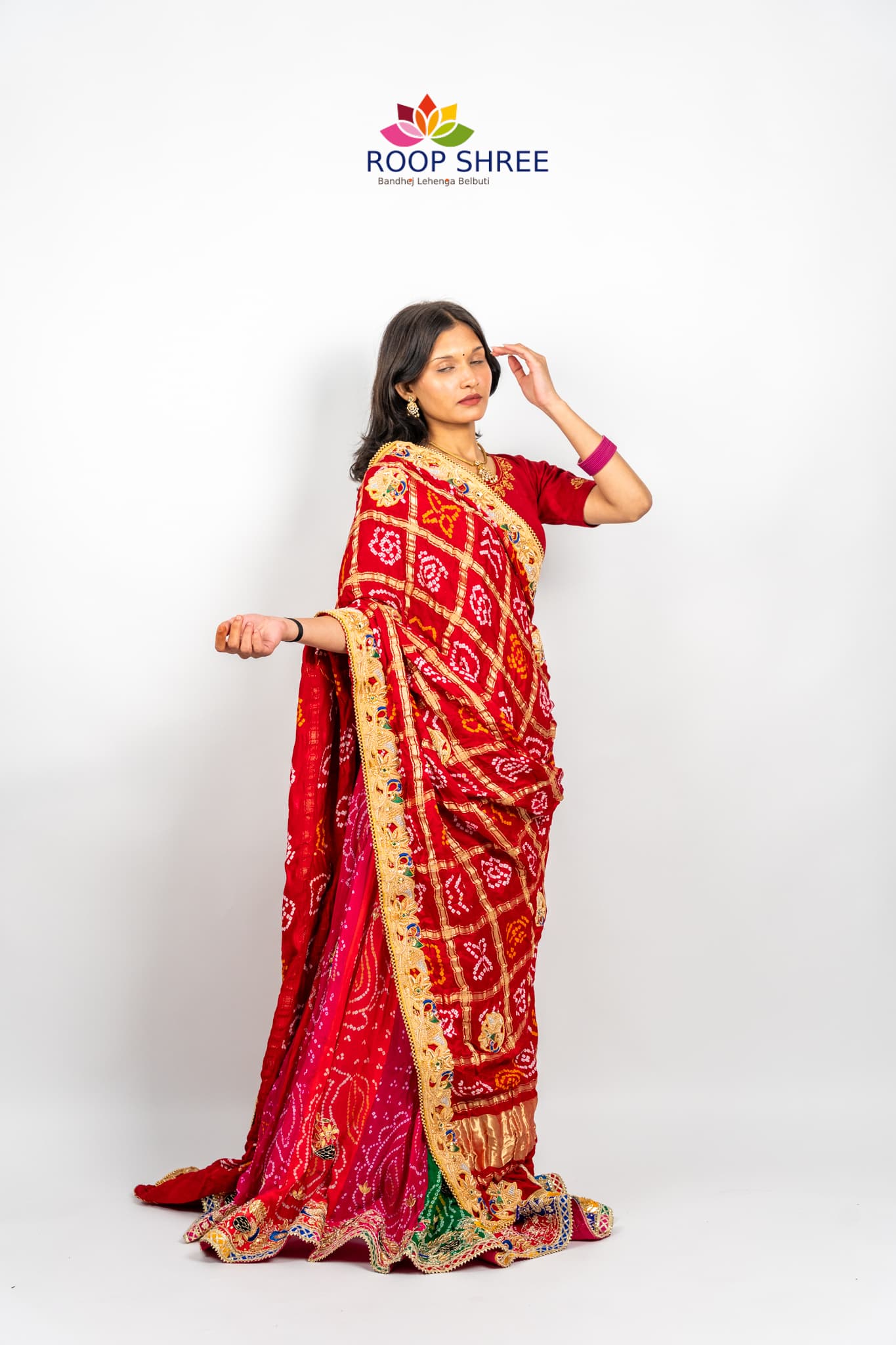 Gajji Silk Peacock design Chunri