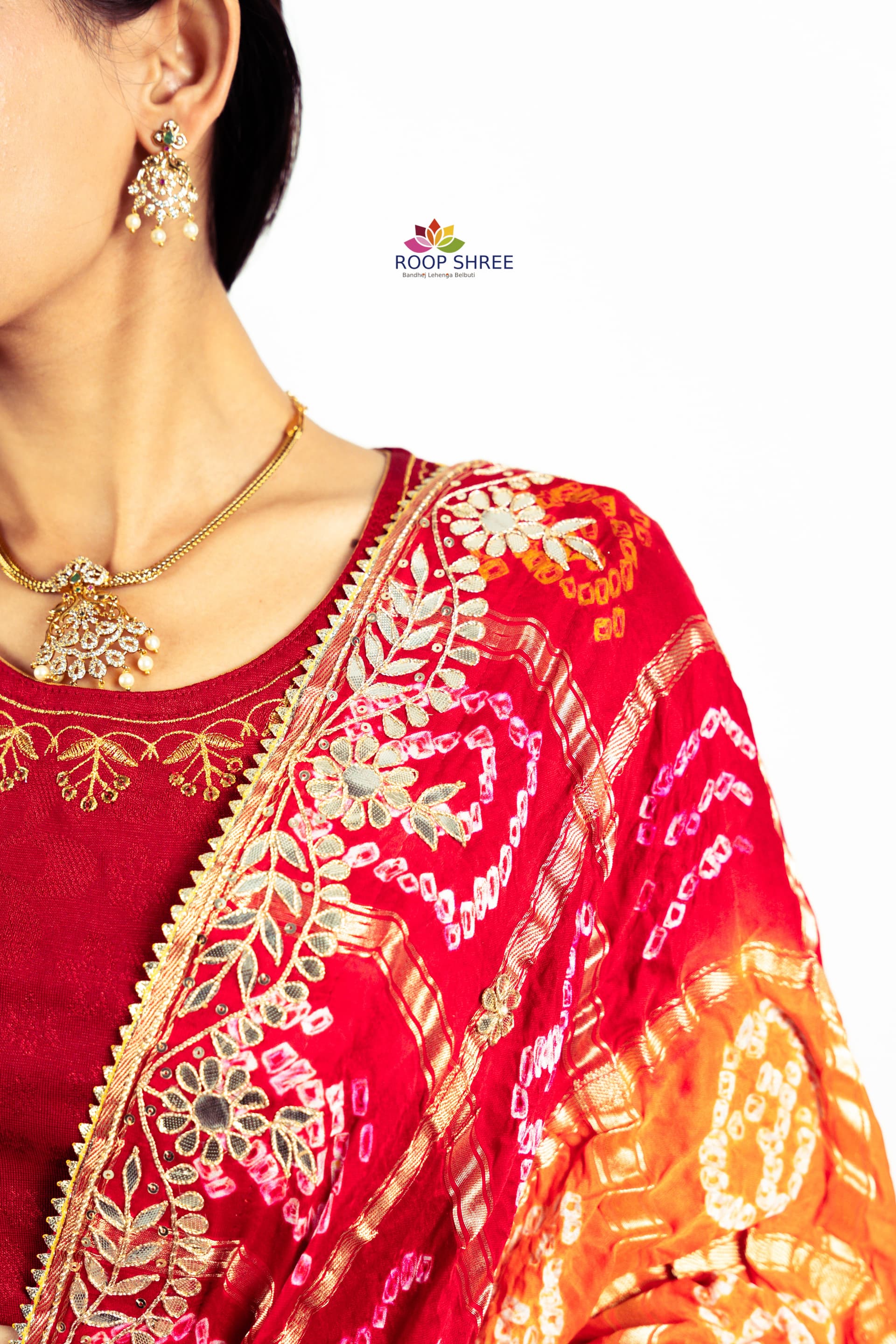 Traditional Gharchola Gajji Silk Dupatta – Handcrafted Gotapatti