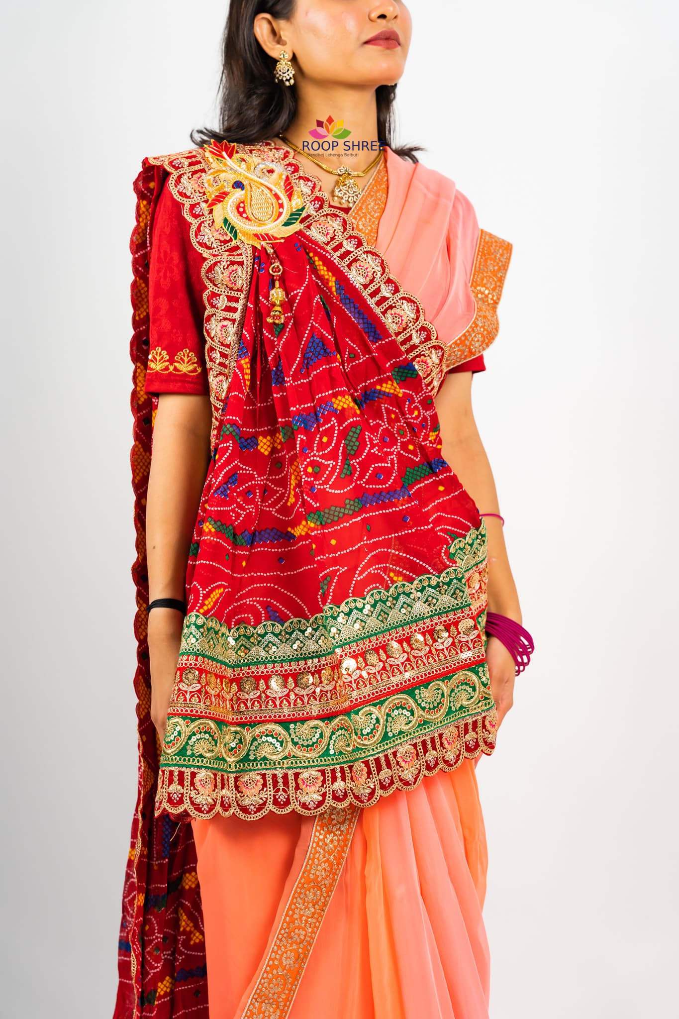 Traditional Peela Chunri Pomcha with elegant one-side brooch work.