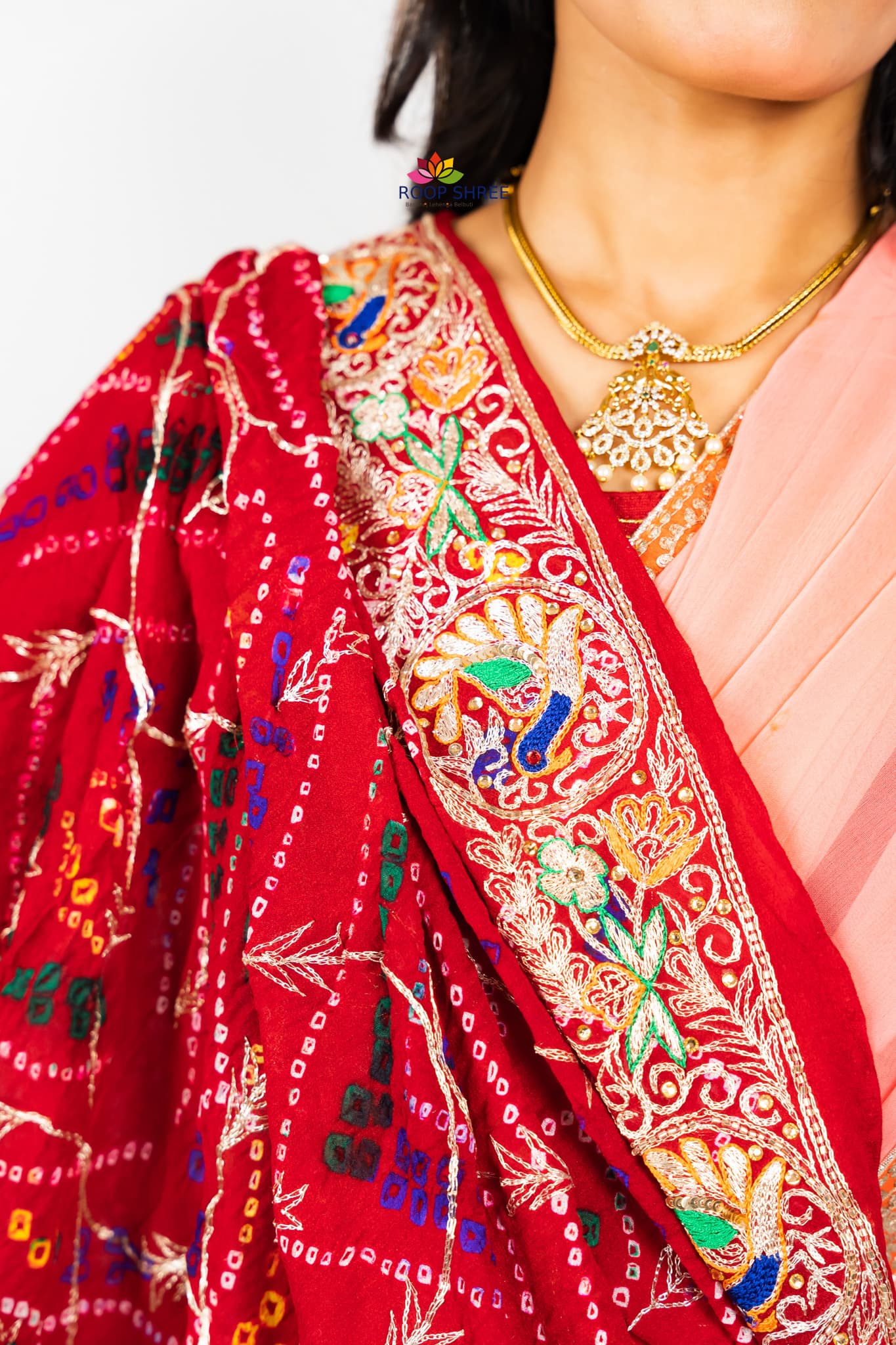 Jaal Peela Chunri With Pittan Work