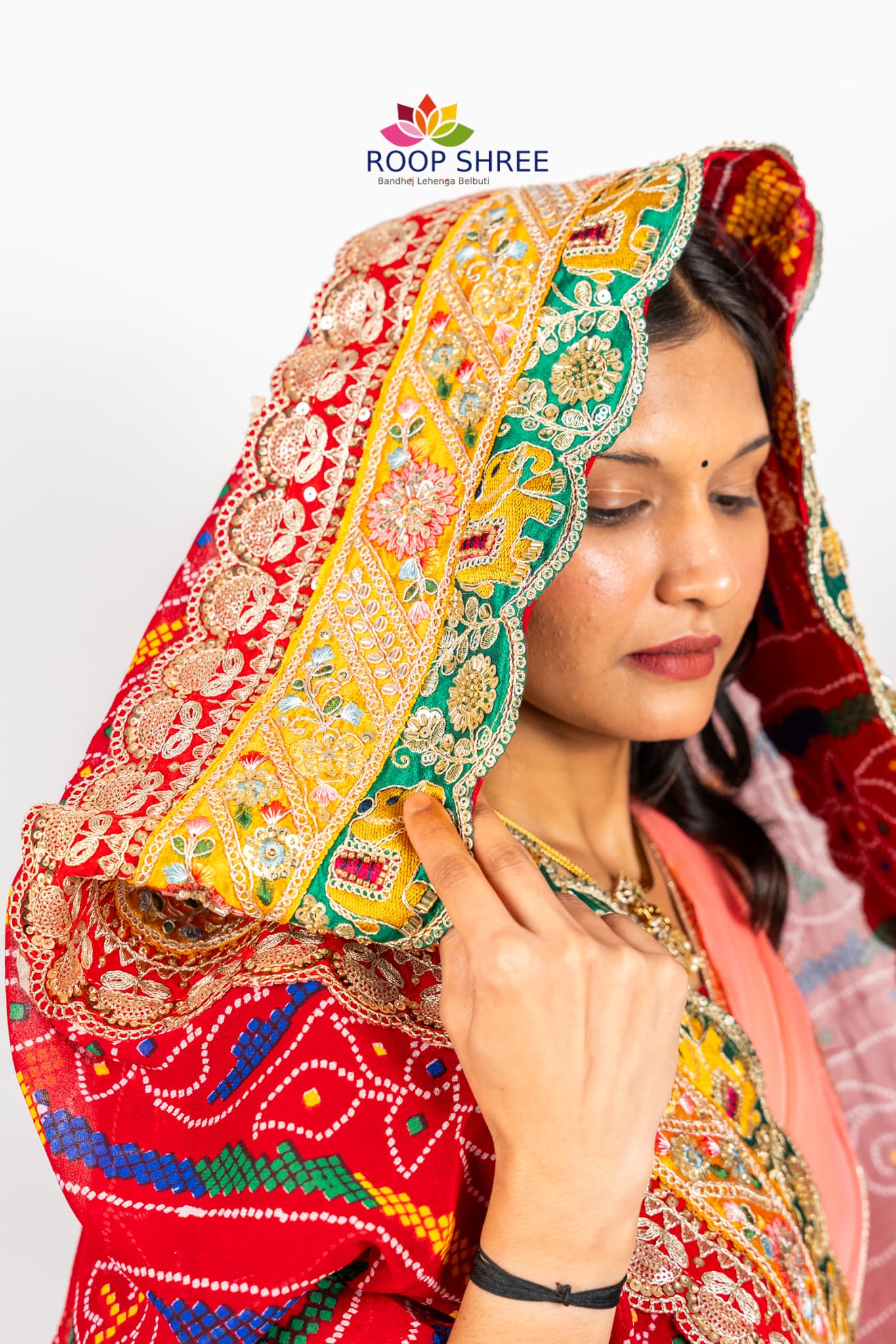 Georgette Chunri Print Dupata With Yellow Lace