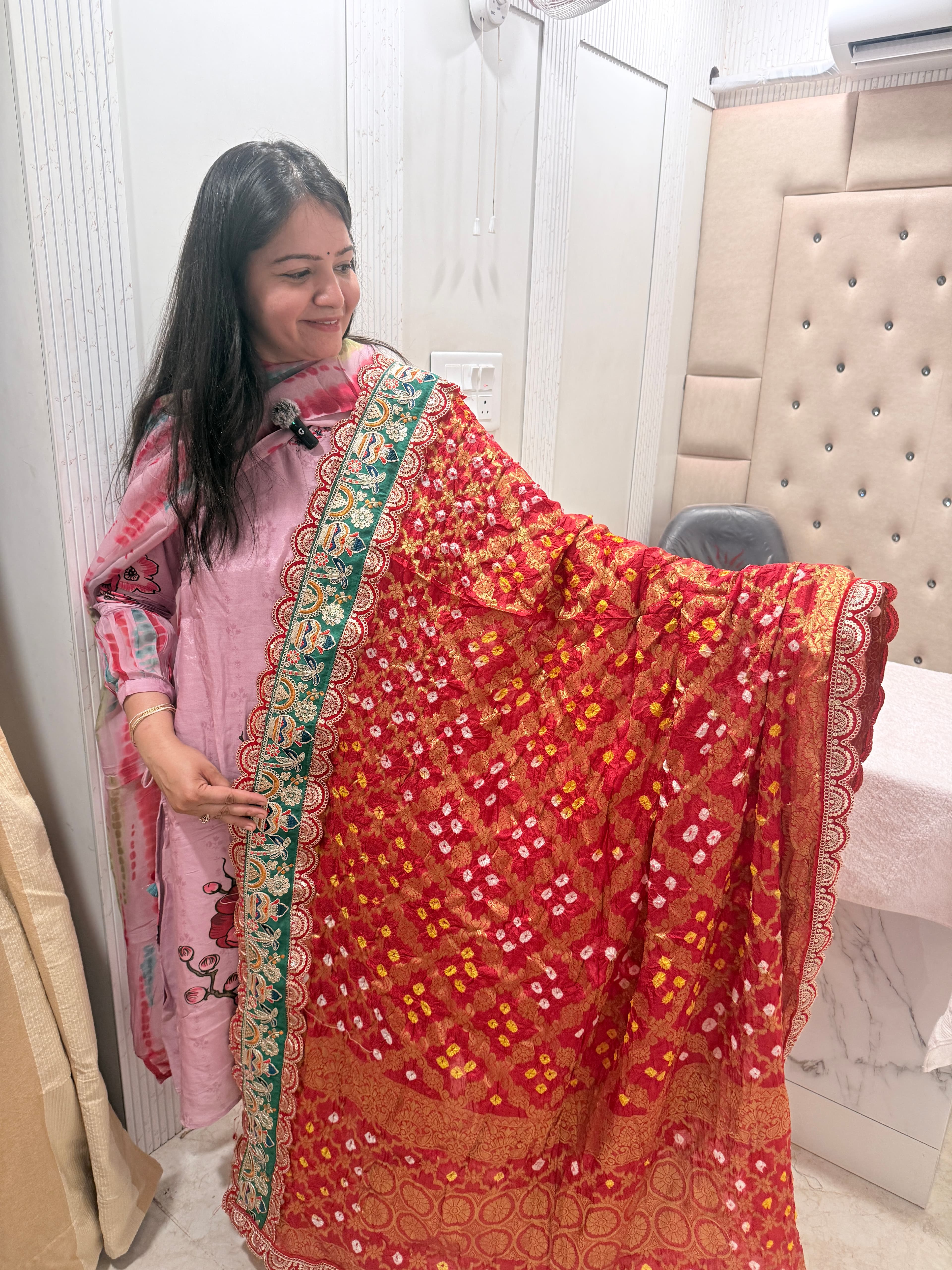 Banarasi dupata with Sada Kalash Lace