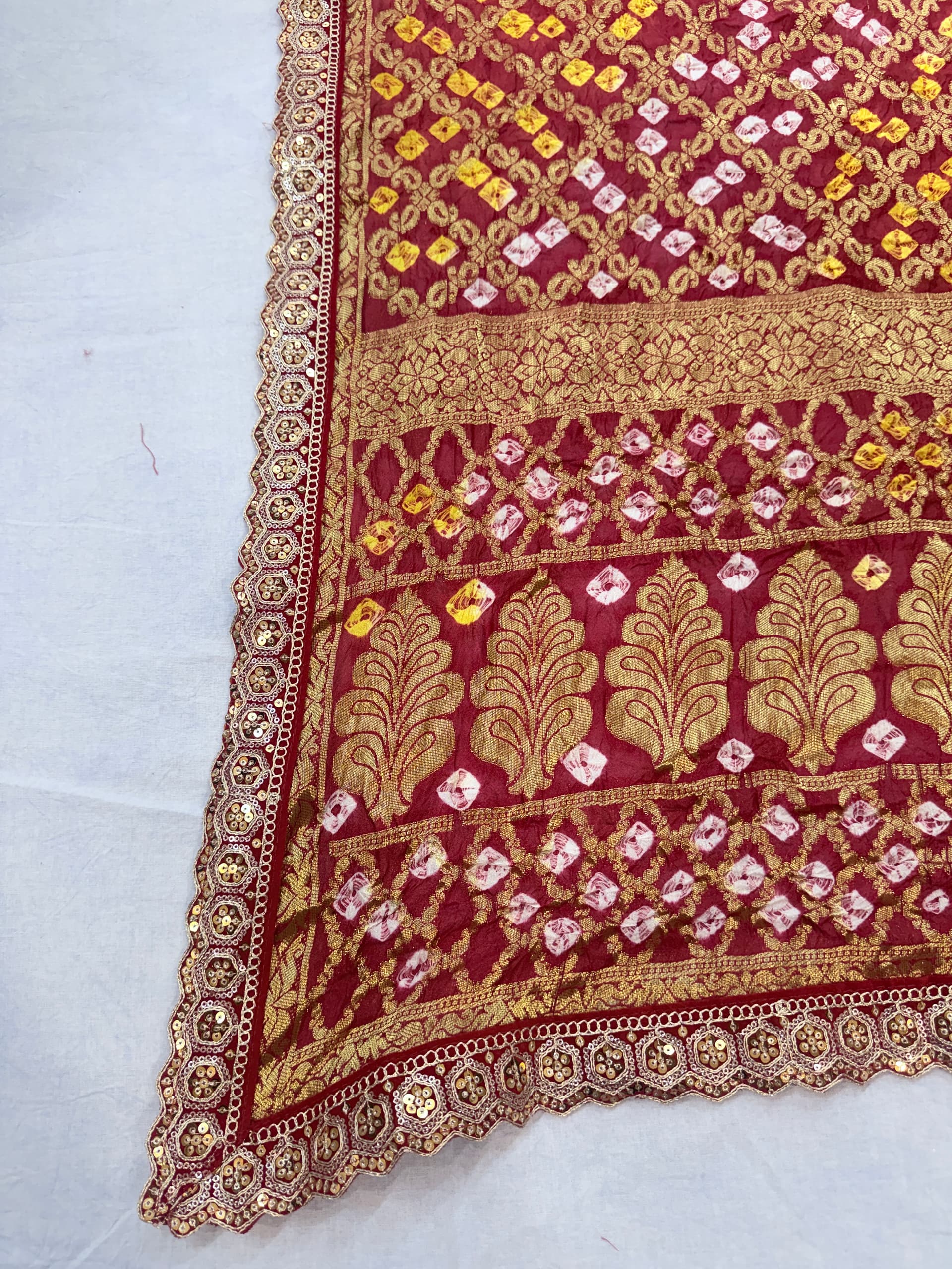Banarasi Ghatchola Dupatta with Lace