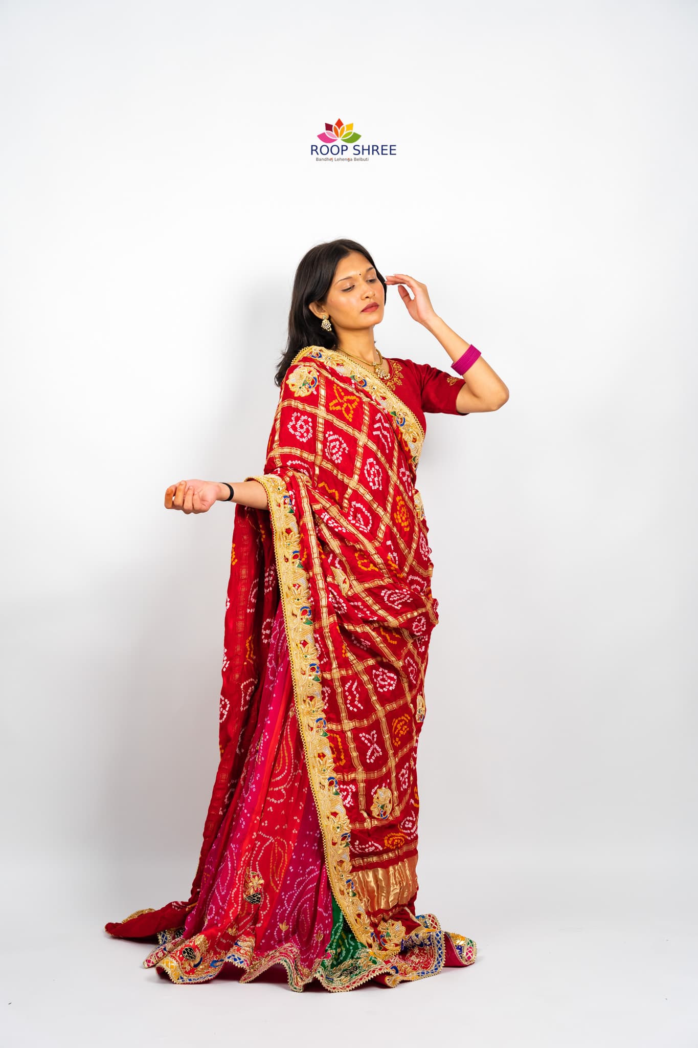 Gajji Silk Peacock design Chunri