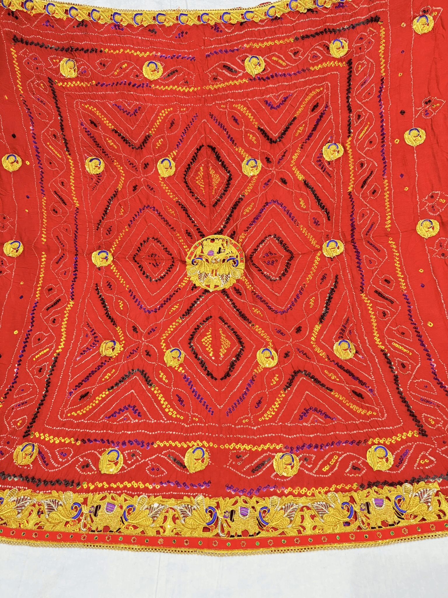 Sikar Bandhej Do Paat Chunri Elephant design