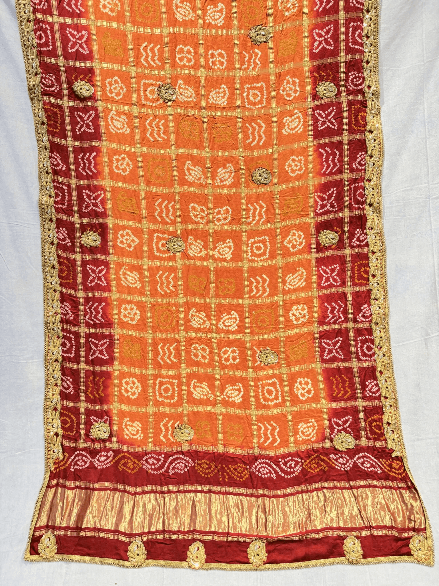 Gajji Silk Stone Line Zardoji Belbuti Peela